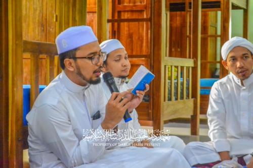 uwad-uwad-tan-ponpes-darul-habib-islamic-boarding-school-2019-15-